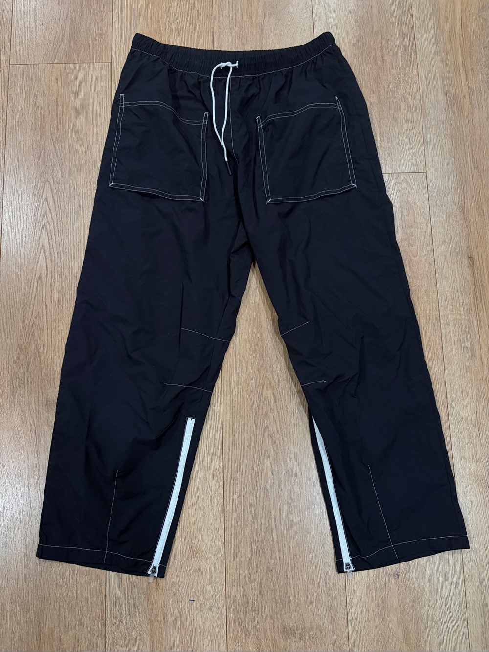 Free People Movement Black Parachute Utility Pants Contrast Stitch Zip Hem M